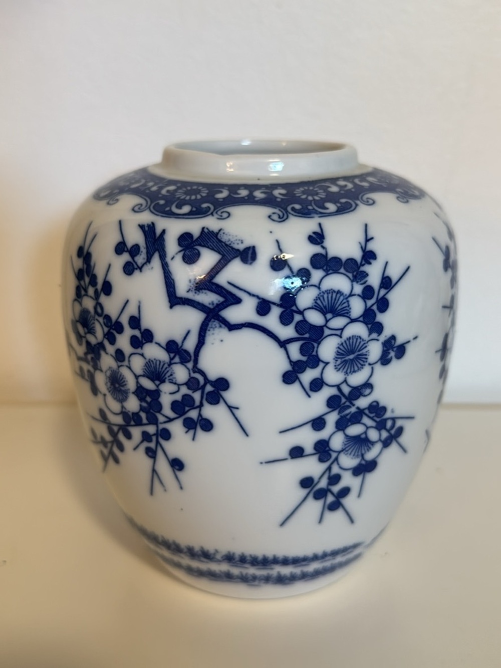 Japanese Design Blue White Ginger Jar Vase Urn Cherry Blossom Vintage no lid